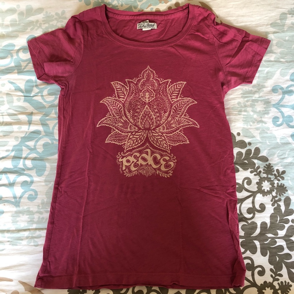 Lucky Brand graphic tee size XS